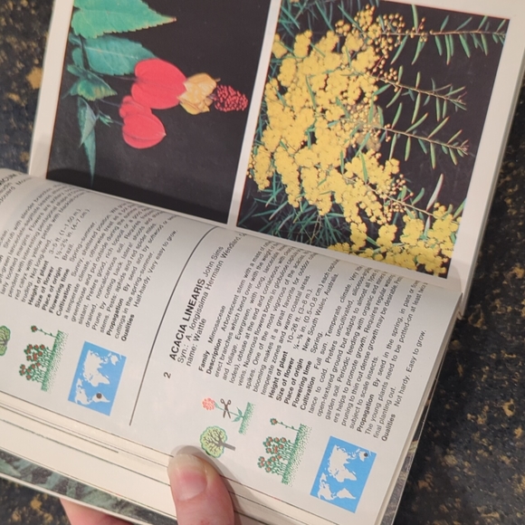 🌼Simon & Schusters Guide Garden Flowers - Picture 4 of 6